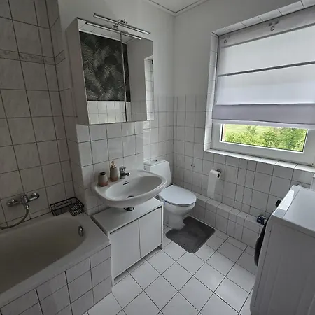 Schoenes In * Walschleben